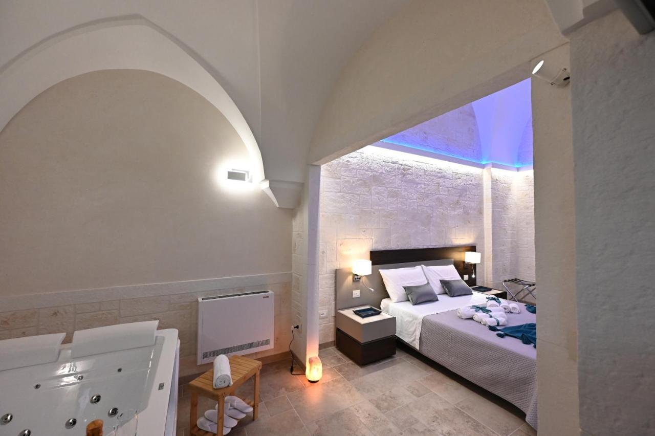 Suite Laurel Spa Con Idromassaggio Фазано Екстер'єр фото