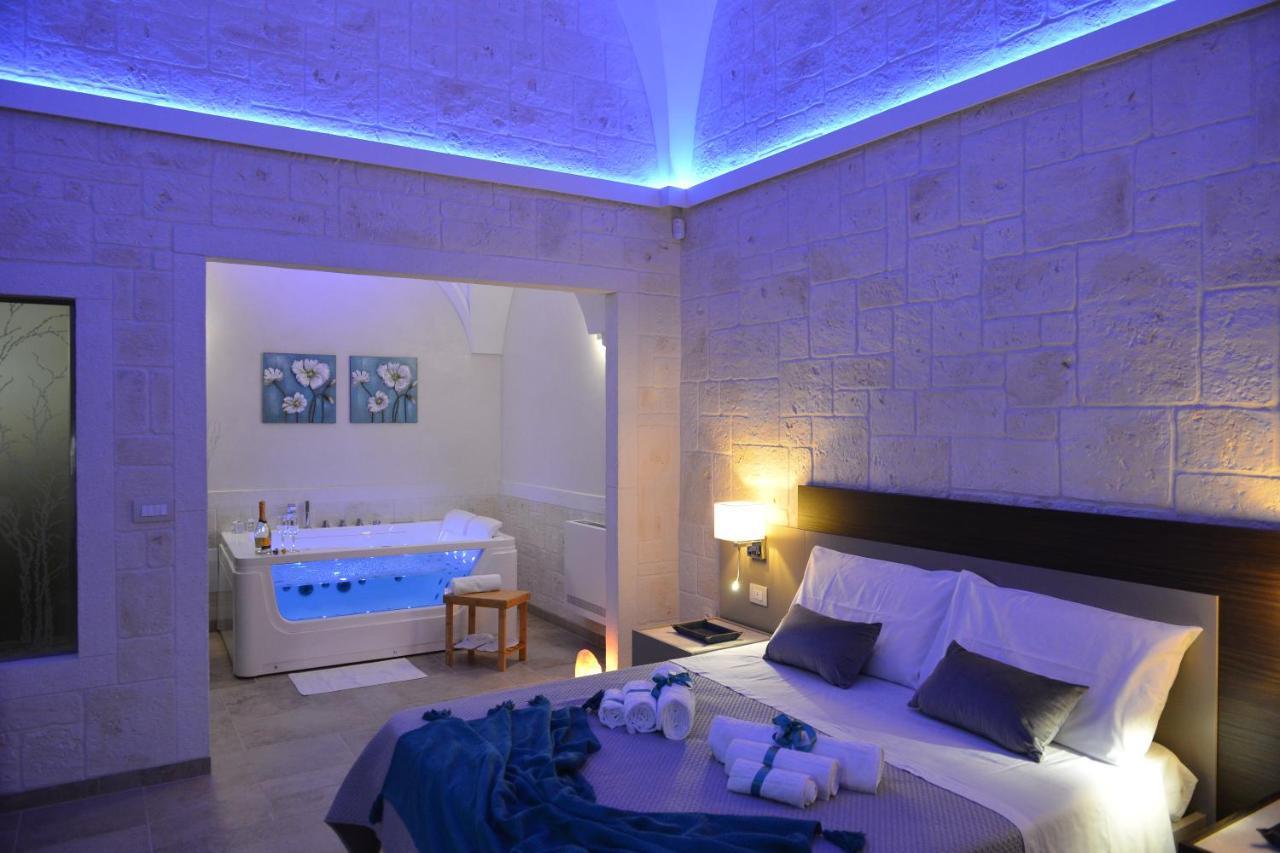 Suite Laurel Spa Con Idromassaggio Фазано Екстер'єр фото