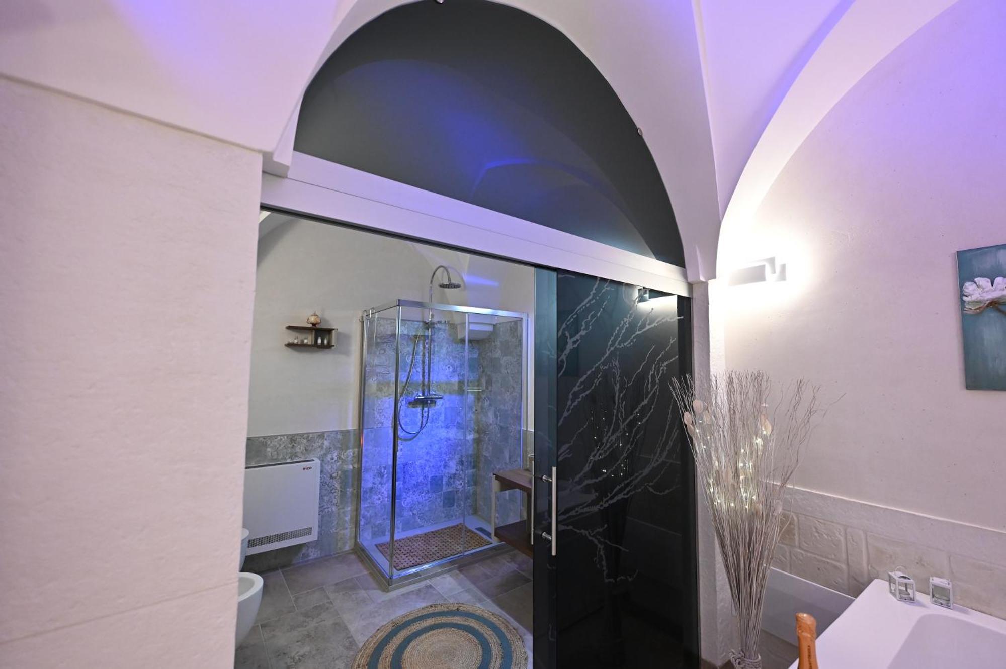 Suite Laurel Spa Con Idromassaggio Фазано Екстер'єр фото