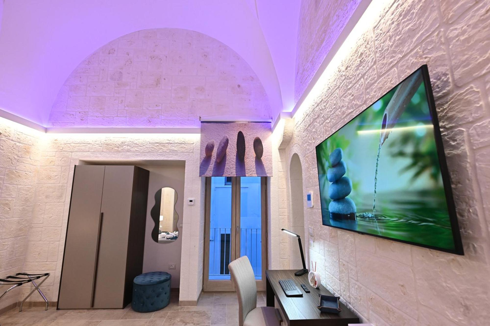 Suite Laurel Spa Con Idromassaggio Фазано Екстер'єр фото